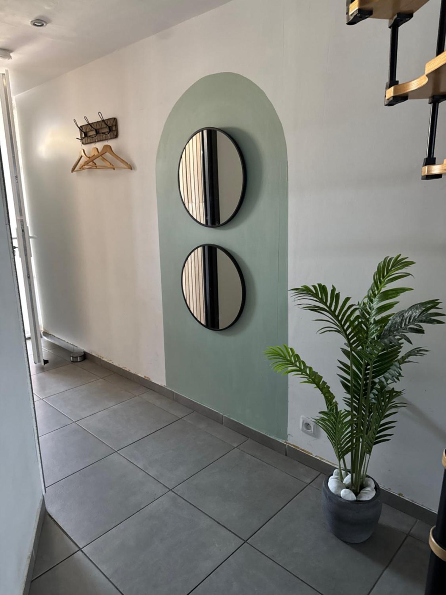 Appartement Douceur du sud à Vitrolles  Extérieur photo
